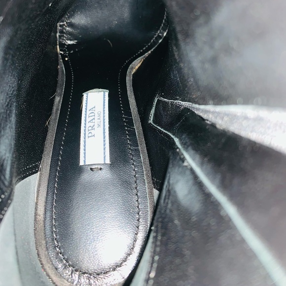 Prada black suede/gold heels neverworn size 6.5 US - Picture 8 of 9